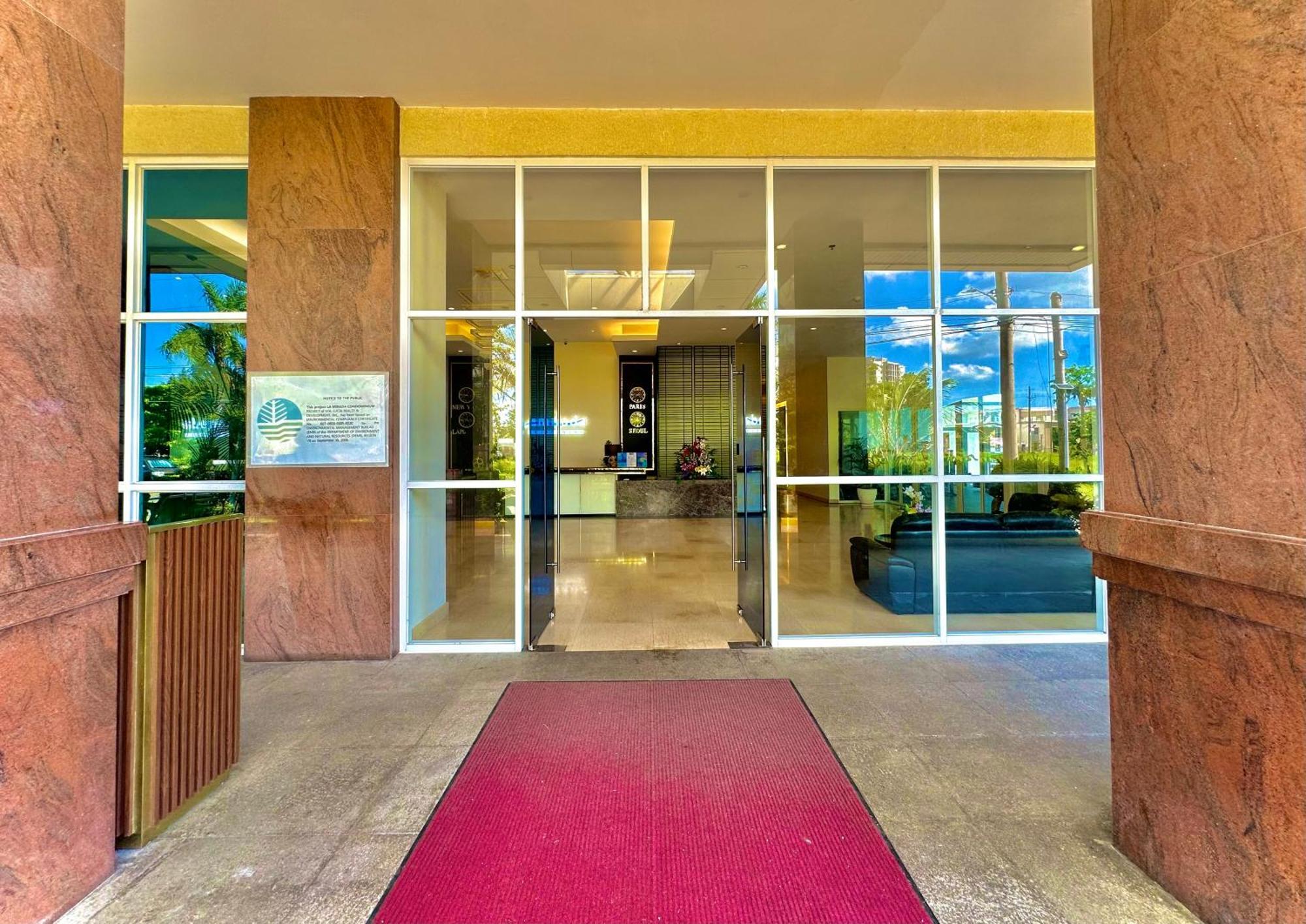 Oceanview Deluxe 1Br Suite La Mirada Lapu-Lapu City Bagian luar foto