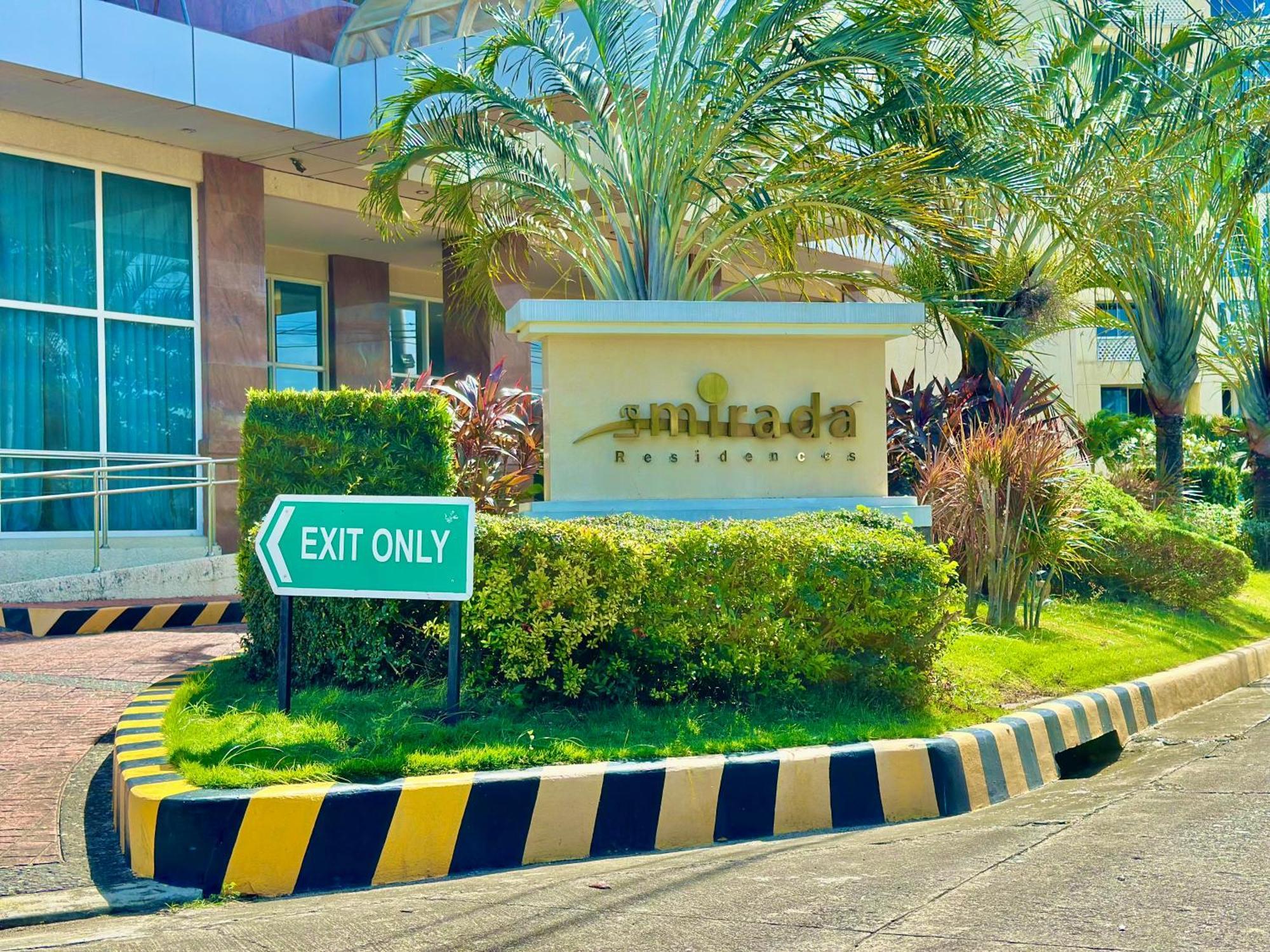 Oceanview Deluxe 1Br Suite La Mirada Lapu-Lapu City Bagian luar foto